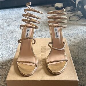 Steve Madden Exotica Heels- sz 8